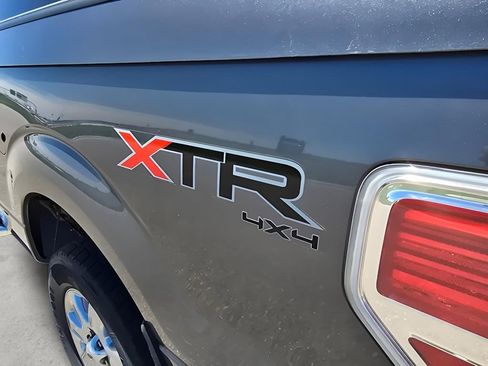 Used 2013 Ford F150 XLT w/ Luxury Equipment Group AWD/4WD image 16