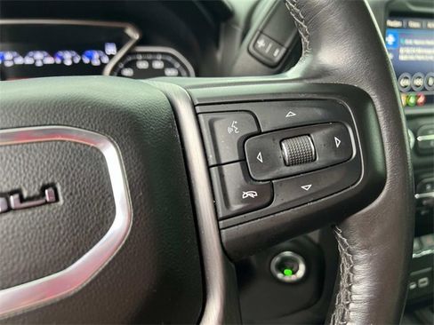 Used 2020 GMC Sierra 3500 Denali w/ Denali Ultimate Package image 17