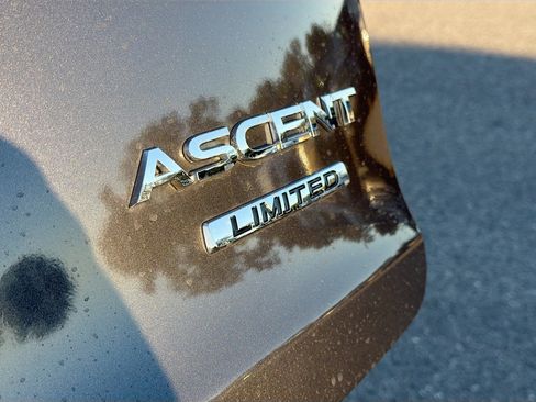 Used 2024 Subaru Ascent Limited w/ Technology Package image 11