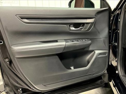 Used 2024 Honda CR-V LX image 23