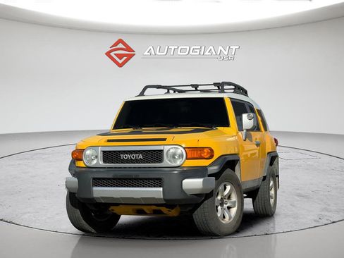 Used 2007 Toyota FJ Cruiser 4WD image 1