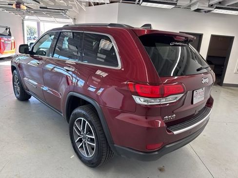 Used 2022 Jeep Grand Cherokee Limited AWD/4WD image 11