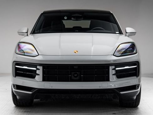 New 2026 Porsche Cayenne Coupe AWD/4WD image 31