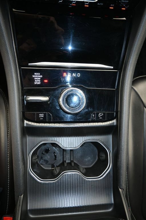 Used 2024 Jeep Grand Cherokee Limited 4xe AWD/4WD image 20