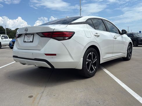 New 2025 Nissan Sentra SV w/ All-Weather Package image 7