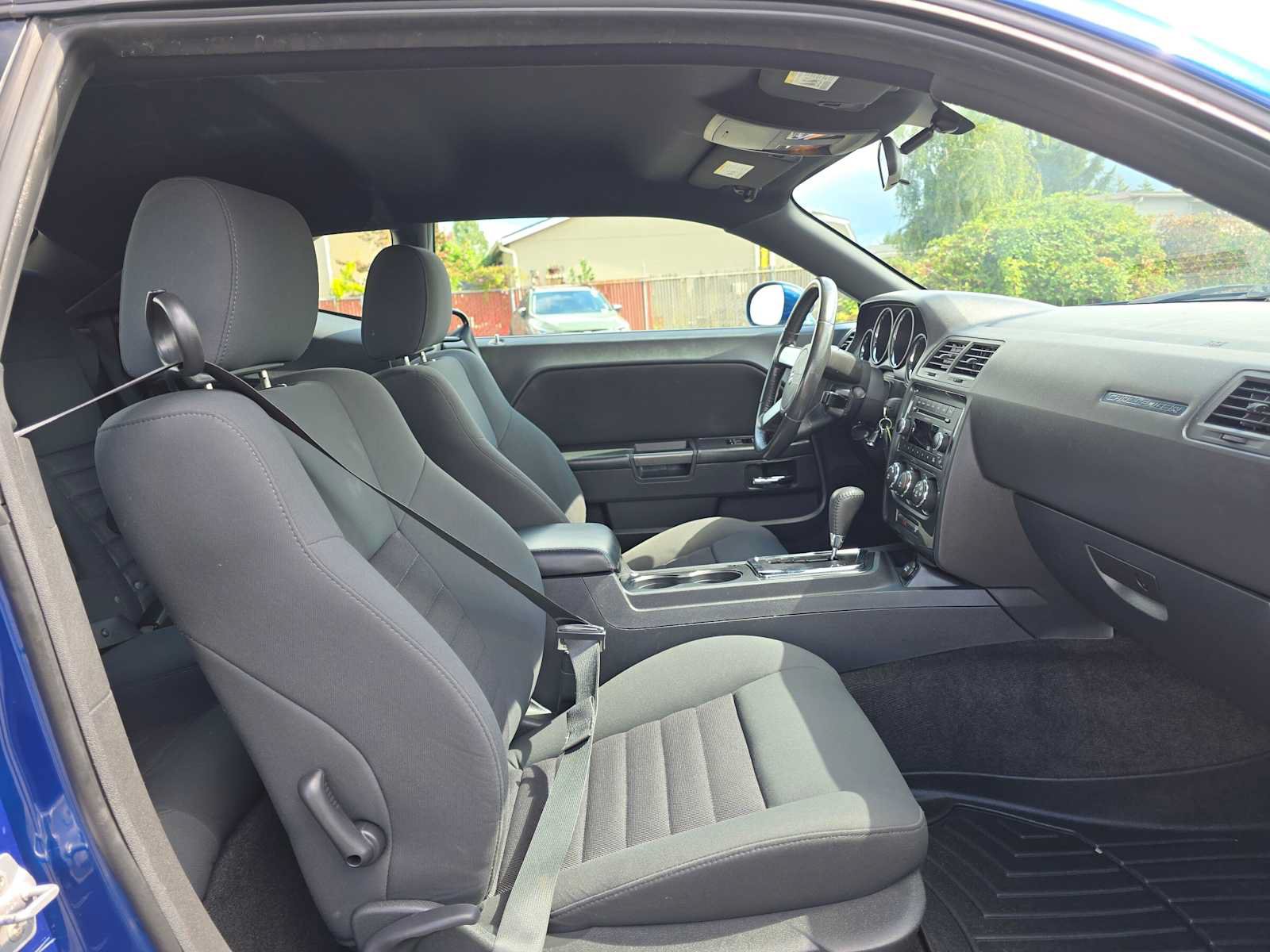 Used 2010 Dodge Challenger R/T RWD image 10