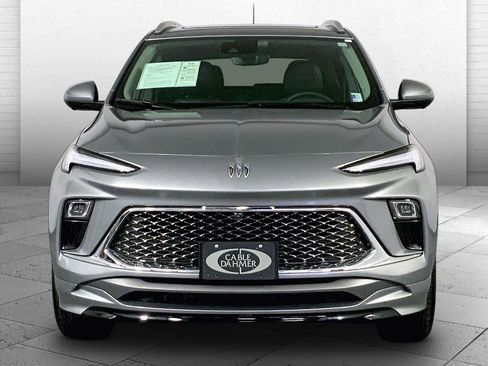 Used 2024 Buick Encore GX Avenir w/ Avenir Technology Package FWD image 2