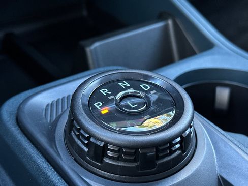 New 2025 Ford Maverick XL w/ Equipment Group 102A image 19