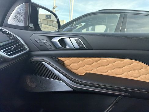 Used 2021 BMW X5 M w/ Competition Package image 18