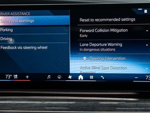 Used 2023 BMW 760i xDrive w/ Executive Package AWD/4WD image 32