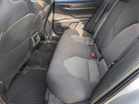 Used 2019 Toyota Camry LE image 24