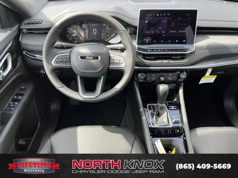 New 2026 Jeep Compass Latitude AWD/4WD image 11