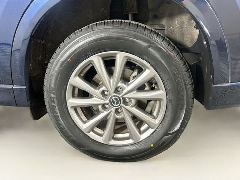 Used 2025 MAZDA CX-5 AWD 2.5 S w/ Preferred Package image 11