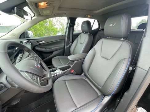 New 2026 Buick Encore GX Sport Touring w/ Advanced Technology Package FWD image 20