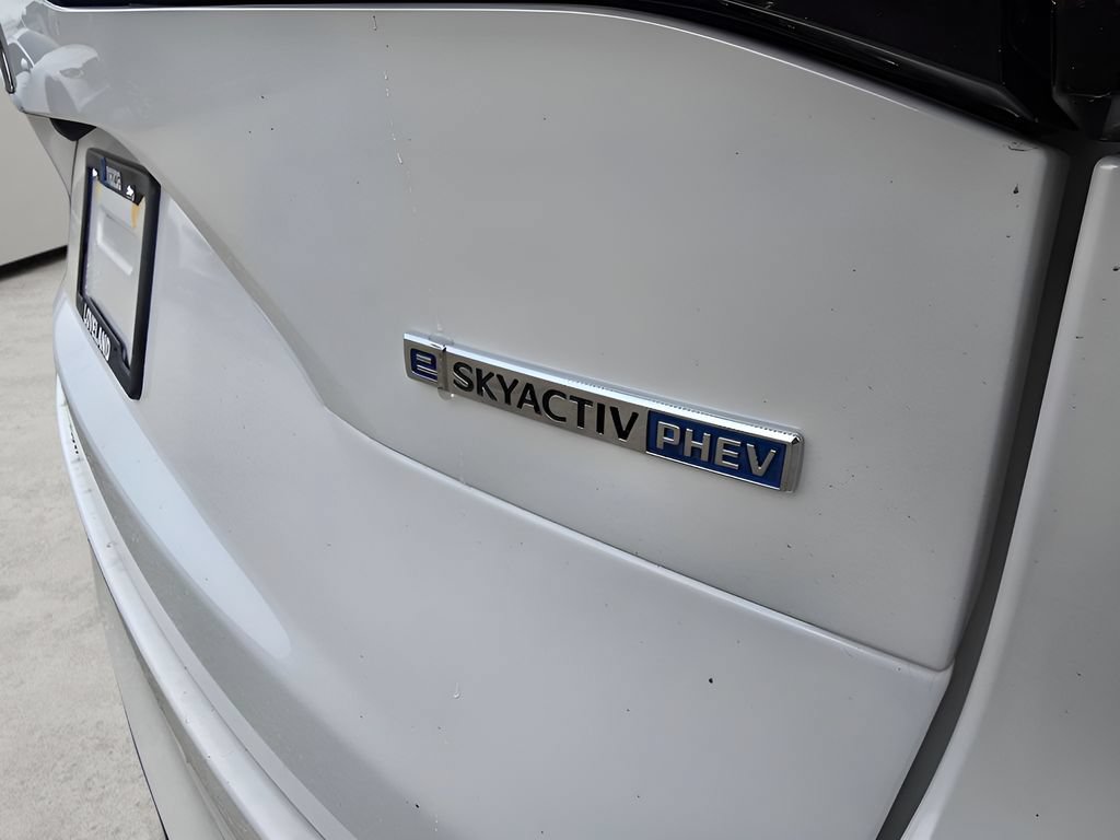 Used 2025 MAZDA CX-70 Plug-In Hybrid w/ Premium Plus AWD/4WD image 29