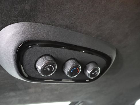 Used 2024 Dodge Durango SRT AWD/4WD image 41