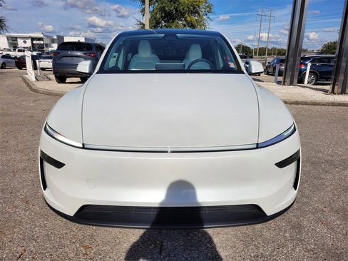 Used 2026 Tesla Model Y Long Range image 20