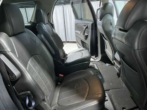 Used 2015 GMC Acadia Denali image 13