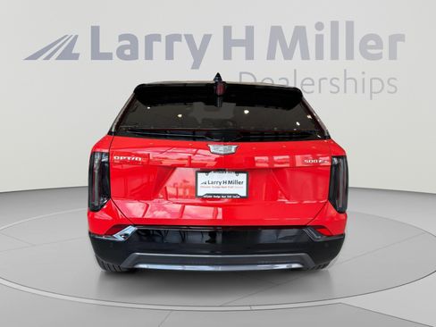 Used 2025 Cadillac Optiq Sport 2 AWD/4WD image 4