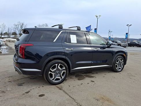 Used 2023 Hyundai Palisade SEL w/ Premium Package AWD/4WD image 11
