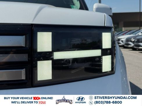 Used 2024 Hyundai Santa Fe SEL FWD image 8