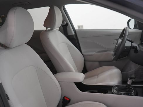 Certified 2024 Hyundai Kona SEL AWD/4WD image 11