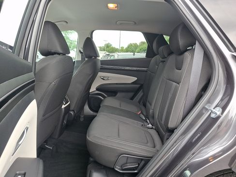 Certified 2024 Hyundai Tucson SEL AWD/4WD image 11