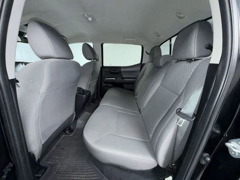 Certified 2023 Toyota Tacoma SR5 w/ Technology Package image 15