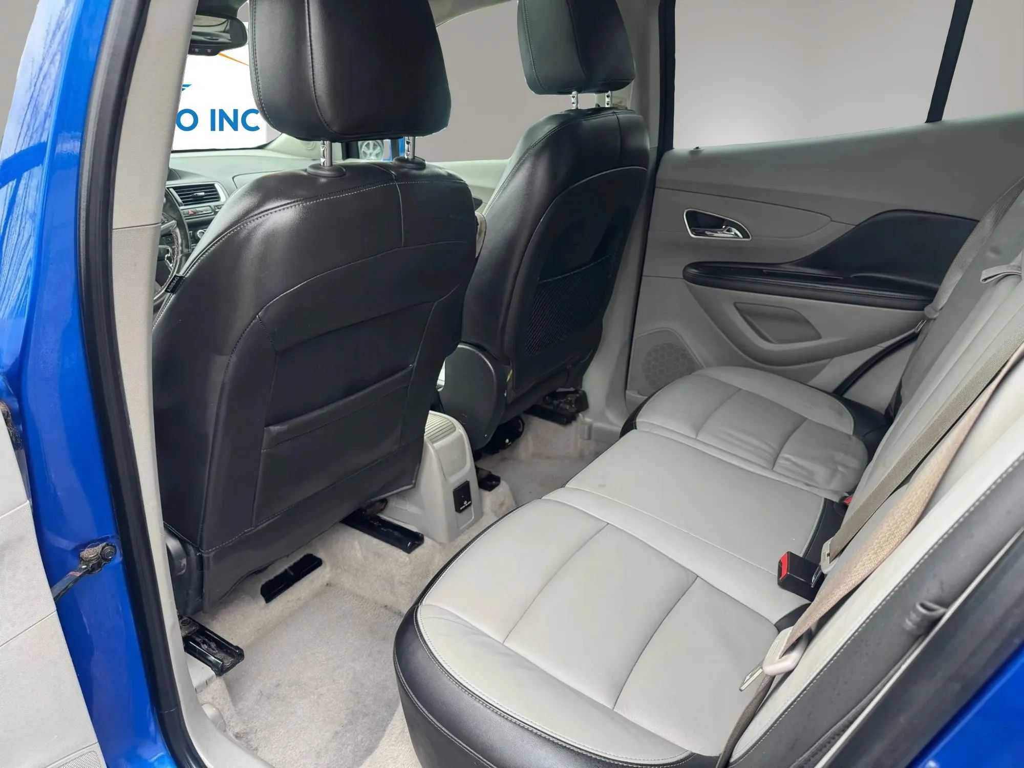 Used 2013 Buick Encore Premium AWD/4WD image 25