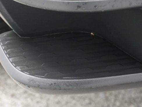 Used 2020 GMC Canyon SLE w/ Elevation Edition image 26