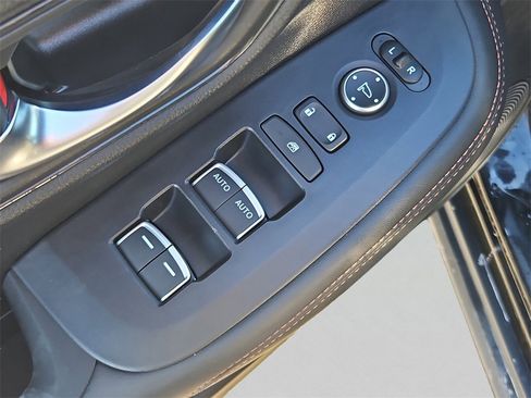 Certified 2024 Honda HR-V Sport image 24