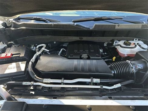 New 2025 Chevrolet Silverado 1500 Custom image 18