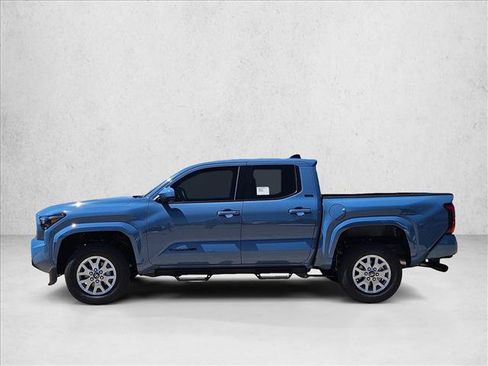 Used 2026 Toyota Tacoma SR5 RWD image 5