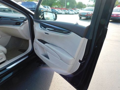 Used 2014 Cadillac XTS Luxury w/ Driver Awareness Package FWD image 15