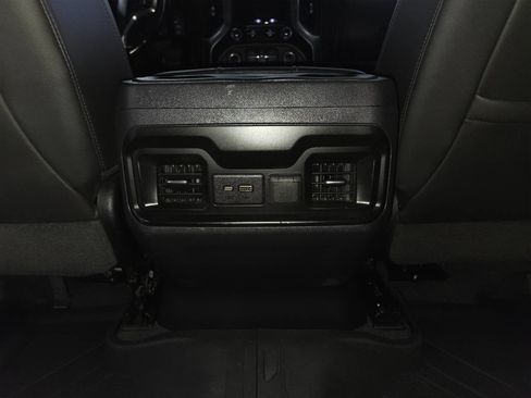 Used 2019 Chevrolet Silverado 1500 LT Trail Boss AWD/4WD image 26