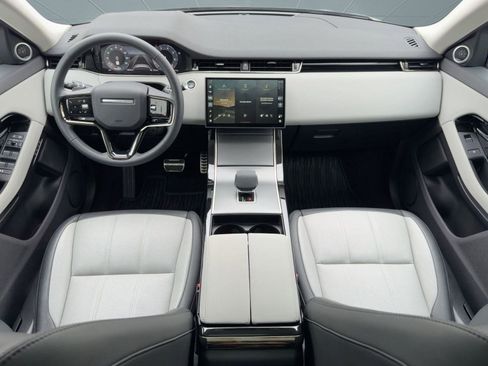 Used 2024 Land Rover Range Rover Evoque Dynamic SE image 60