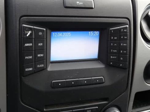 Used 2013 Ford F150 XLT w/ XLT Chrome Pkg image 10