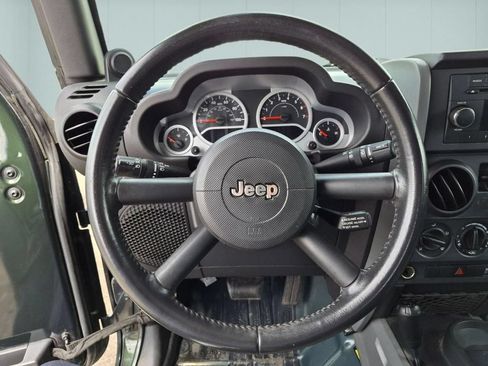 Used 2010 Jeep Wrangler Sport AWD/4WD image 16