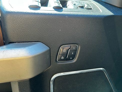 Used 2016 Ford F150 Lariat w/ Equipment Group 502A Luxury image 31