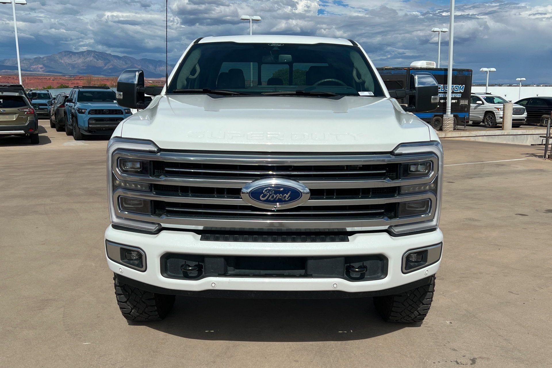 Used 2026 Ford F350 Platinum w/ Platinum Plus Package AWD/4WD image 8