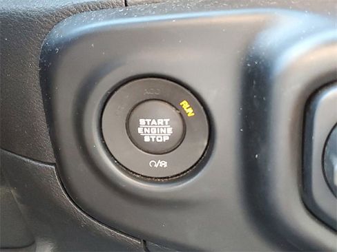 Used 2020 Jeep Gladiator Sport w/ Quick Order Package 24S image 24