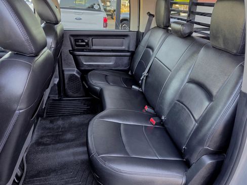 Used 2014 RAM 3500 Tradesman w/ Chrome Appearance Group AWD/4WD image 36