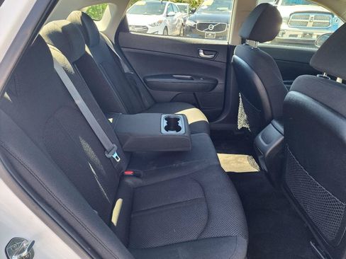 Used 2019 Kia Optima LX FWD image 26