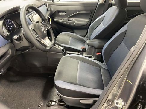 New 2025 Nissan Versa SV w/ Trunk Package image 10