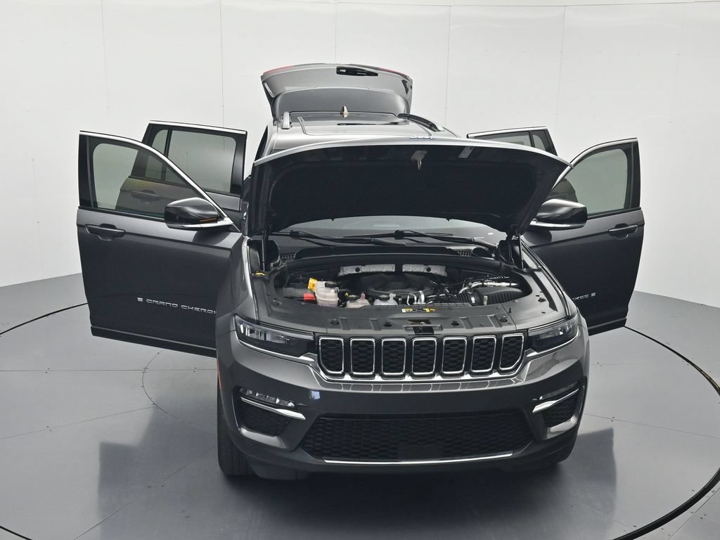 Used 2024 Jeep Grand Cherokee Limited 4xe w/ Trailer Tow Package AWD/4WD image 47