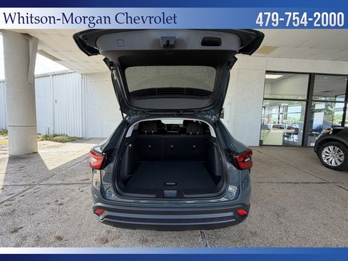 New 2026 Chevrolet Trax LS w/ LS Convenience Package FWD image 32