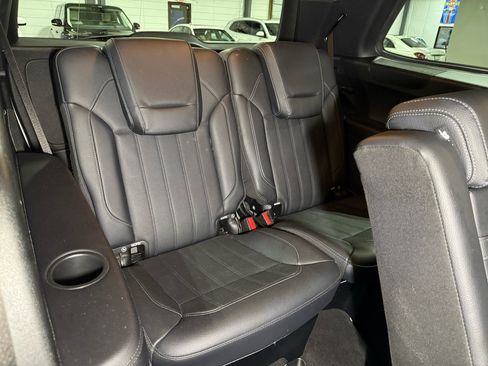Used 2019 Mercedes-Benz GLS 450 4MATIC w/ Premium 1 Package image 39