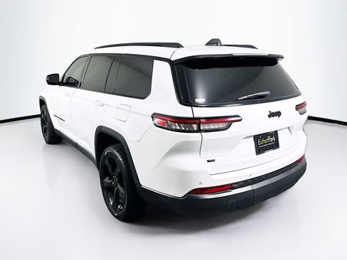 Used 2021 Jeep Grand Cherokee L Laredo RWD image 5