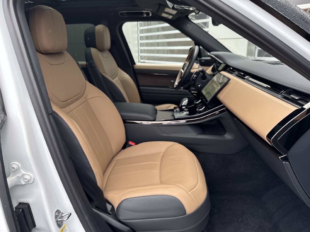 Certified 2023 Land Rover Range Rover Sport SE Dynamic AWD/4WD image 10