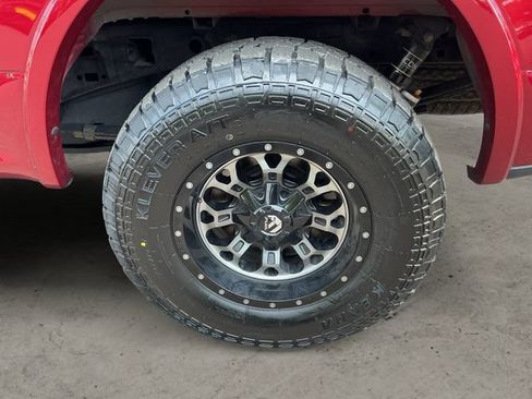 Used 2019 Ford F150 Platinum w/ Equipment Group 701A Luxury AWD/4WD image 9